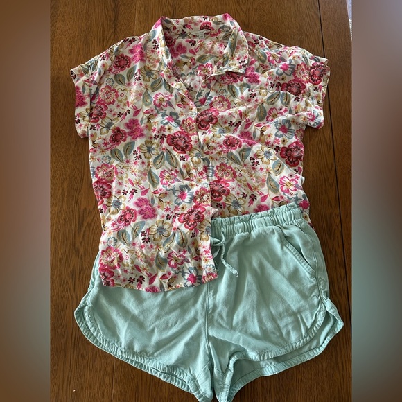 American Eagle Lightweight Drawstring Shorts with pockets - Picture 4 of 4